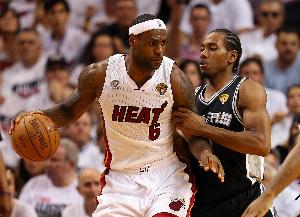 NBA雷霆vs勇士_NBA雷霆vs勇士免费高清直播_NBA雷霆vs勇士在线观看入口