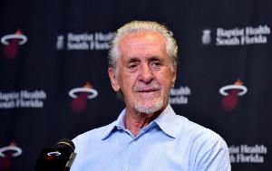 重磅NBA魔术vs76人jrs 直播_重磅NBA魔术vs76人jrs 直播实时直播_重磅NBA魔术vs76人jrs 直播高清流畅观看